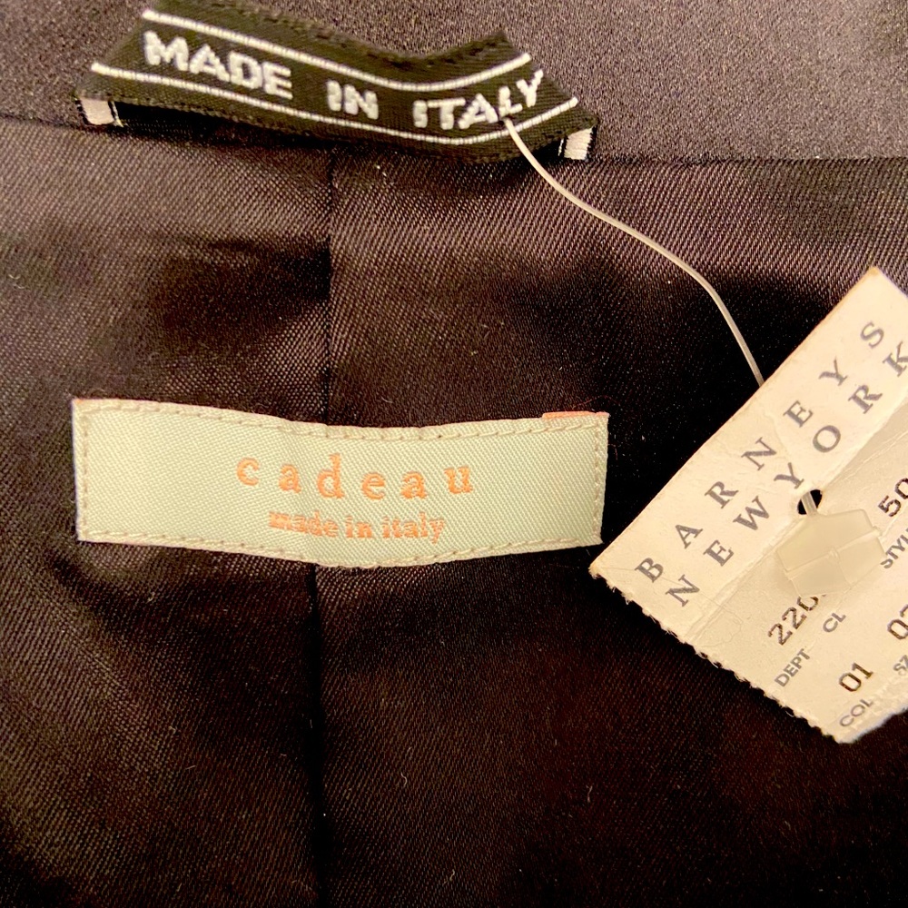 Cadeau Black Evening Jacket - Picture 3 of 4